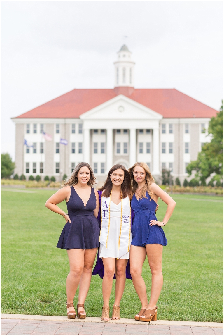 Friends gather on Quad at JMU for senior photo shoot.