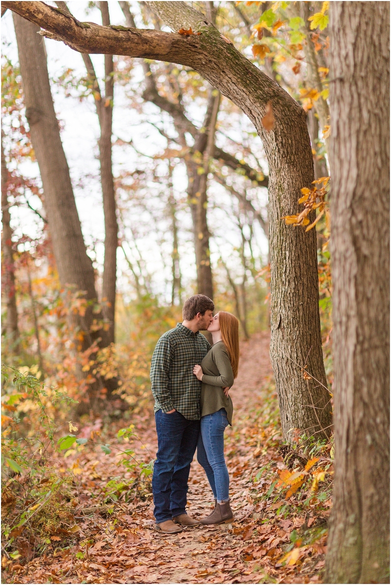 Autumn engagement session at Lake Shenandoah with fall colors.