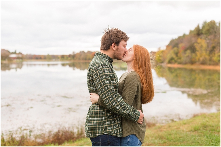 Autumn engagement session at Lake Shenandoah with fall colors with the lake in the background.