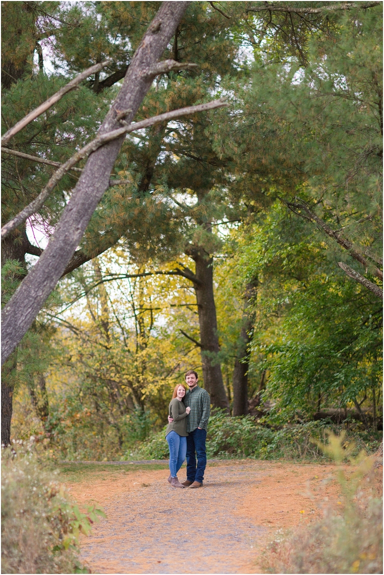 Autumn engagement session at Lake Shenandoah with fall colors.