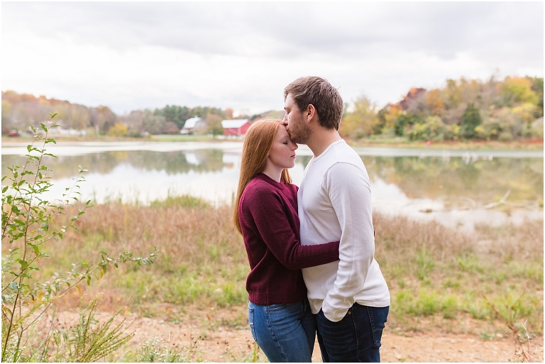 Autumn engagement session at Lake Shenandoah with fall colors.