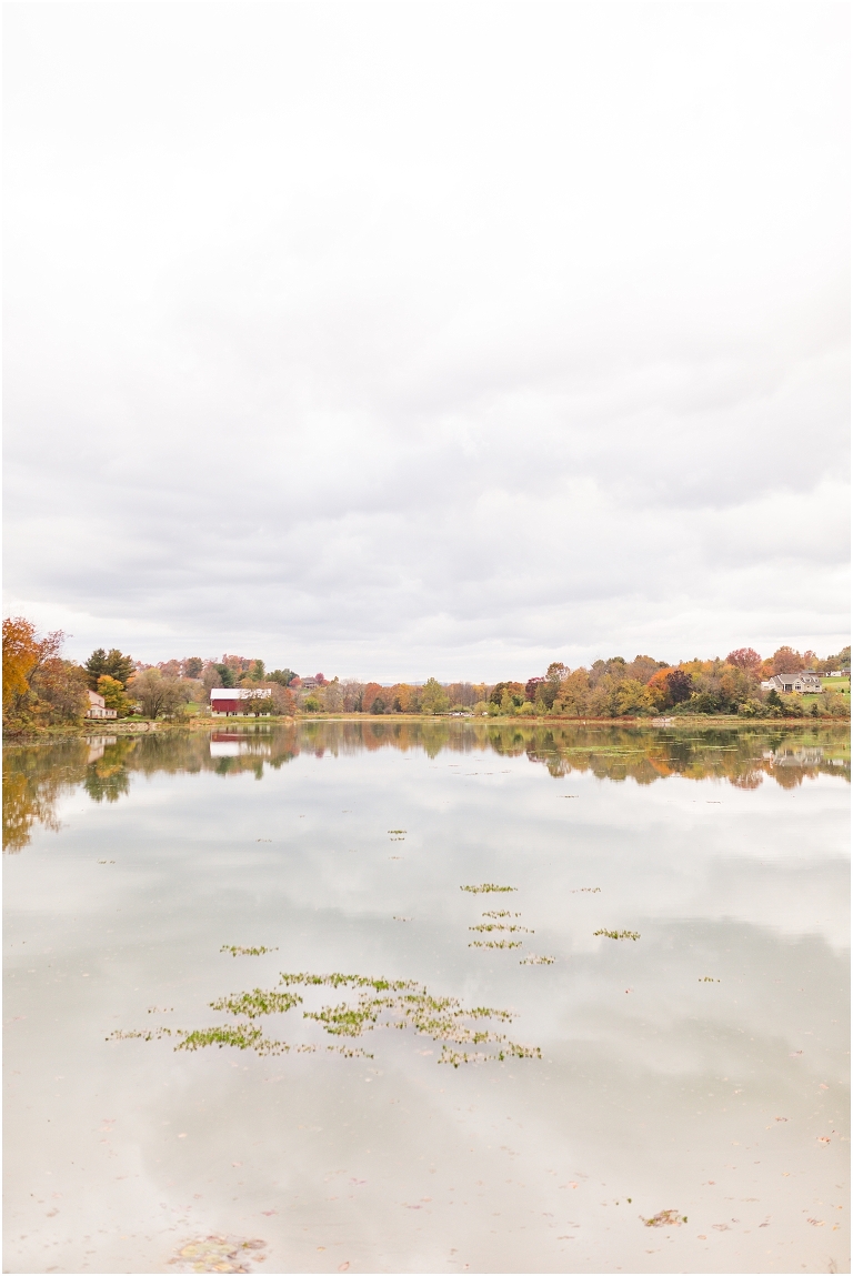Autumn engagement session at Lake Shenandoah with fall colors.