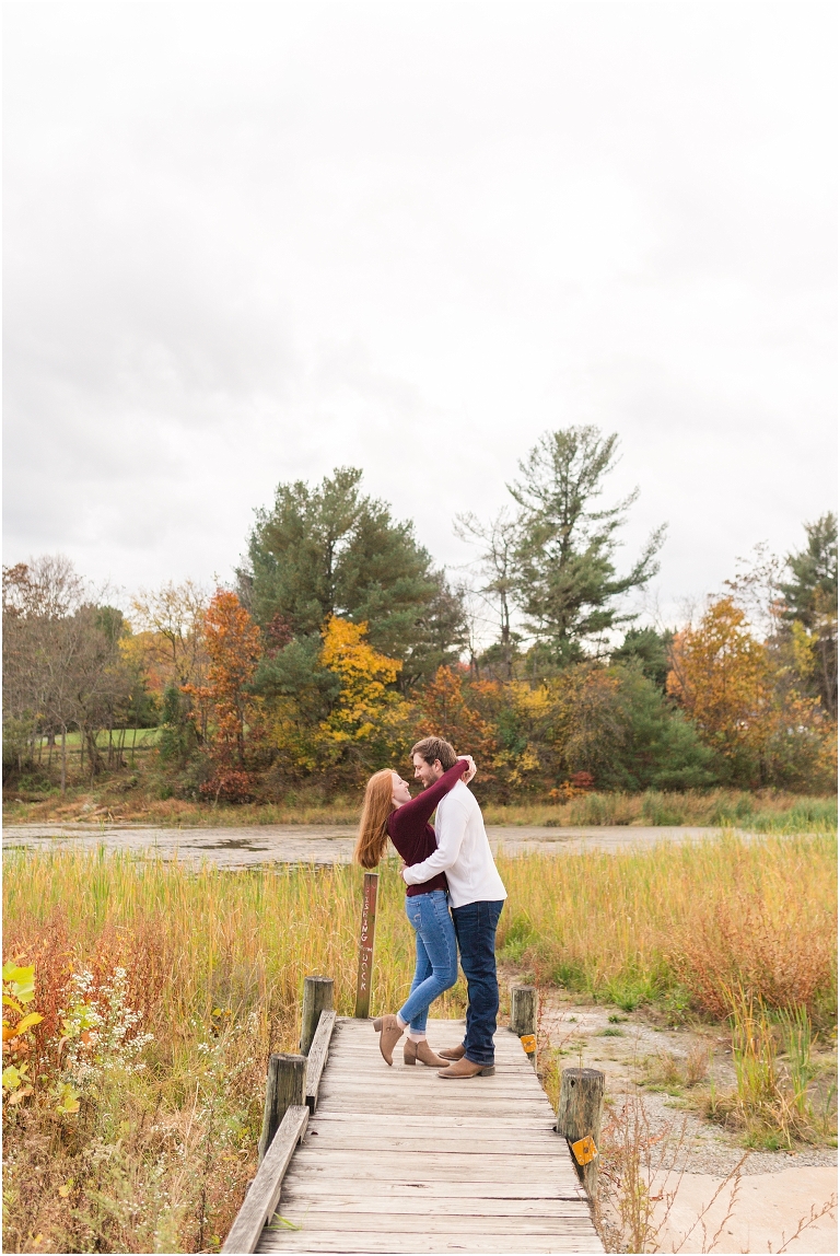 Autumn engagement session at Lake Shenandoah with fall colors.