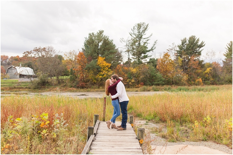 Autumn engagement session at Lake Shenandoah with fall colors.