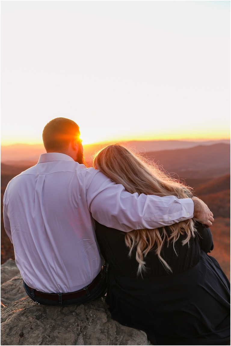 Virginia Wedding and Engagement Photographer Best of 2020 Weddings and Engagements Sydney Kane Photography The Point Overlook Engagement Session Skyline Drive