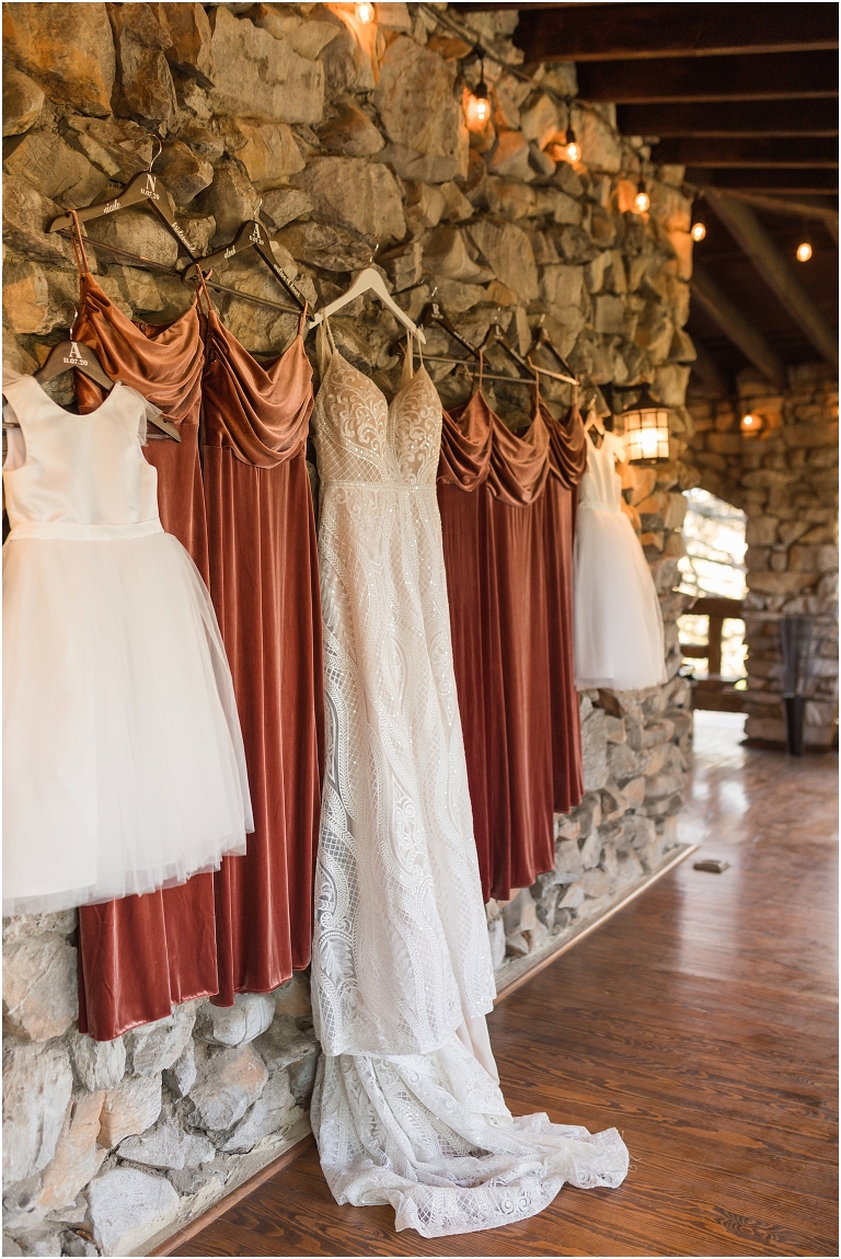 Virginia Wedding and Engagement Photographer Best of 2020 Weddings and Engagements Sydney Kane Photography Melrose Caverns Wedding