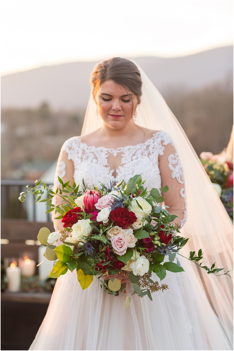 Virginia Wedding and Engagement Photographer Best of 2020 Weddings and Engagements Sydney Kane Photography The Rooftop Crozet Wedding