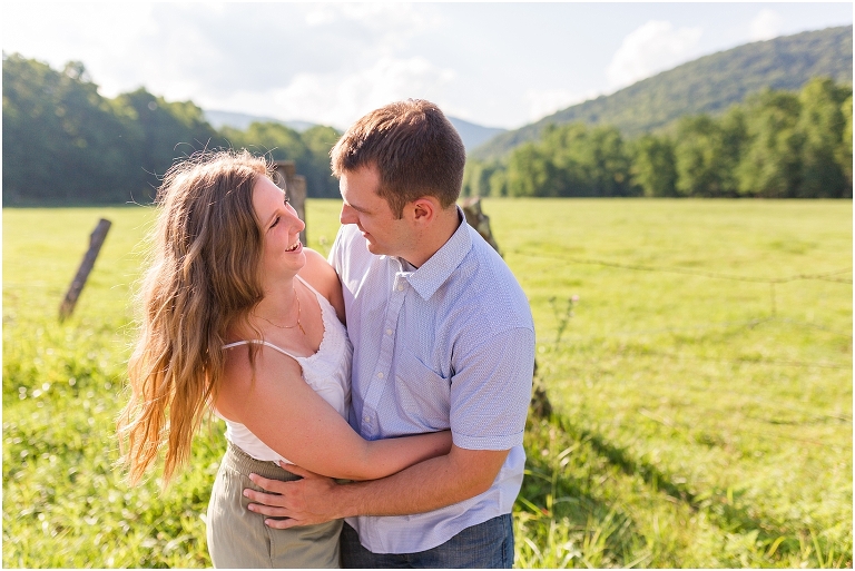 Audrey and Seth have a beautiful spring session in the mountains of the Shenandoah Valley.