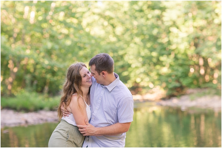 Audrey and Seth have a beautiful spring session in the mountains of the Shenandoah Valley.
