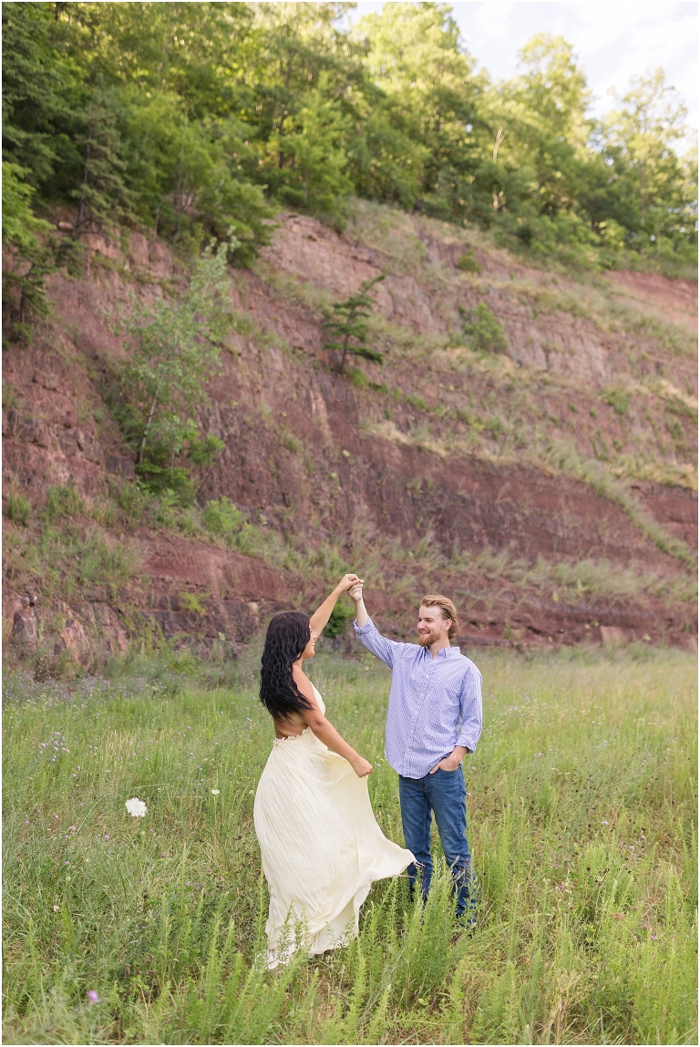 What to wear to your engagement session