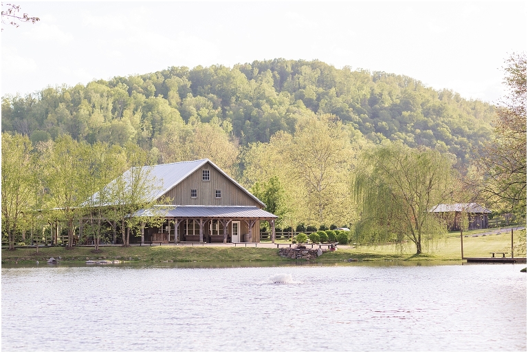 Big Spring Farm summer engagement session