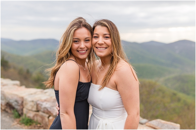 Skyline Drive sunset mountain view overlook senior graduation portraits