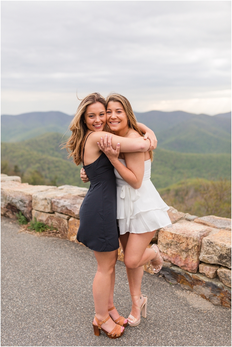 Skyline Drive sunset mountain view overlook senior graduation portraits