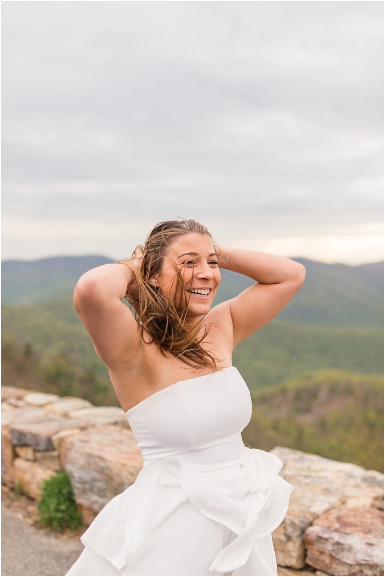 Skyline Drive sunset mountain view overlook senior graduation portraits