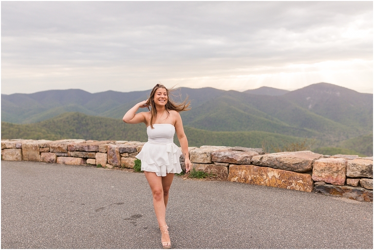 Skyline Drive sunset mountain view overlook senior graduation portraits