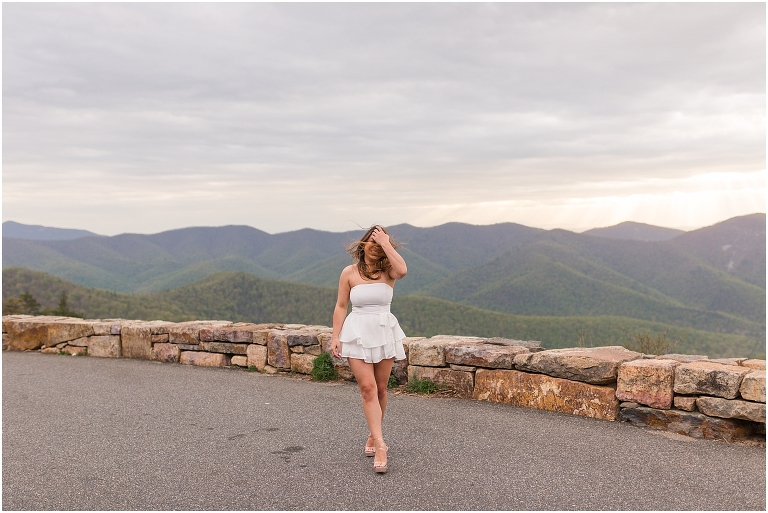 Skyline Drive sunset mountain view overlook senior graduation portraits