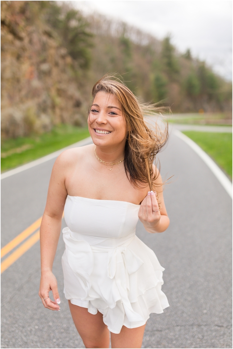 Skyline Drive sunset mountain view overlook senior graduation portraits