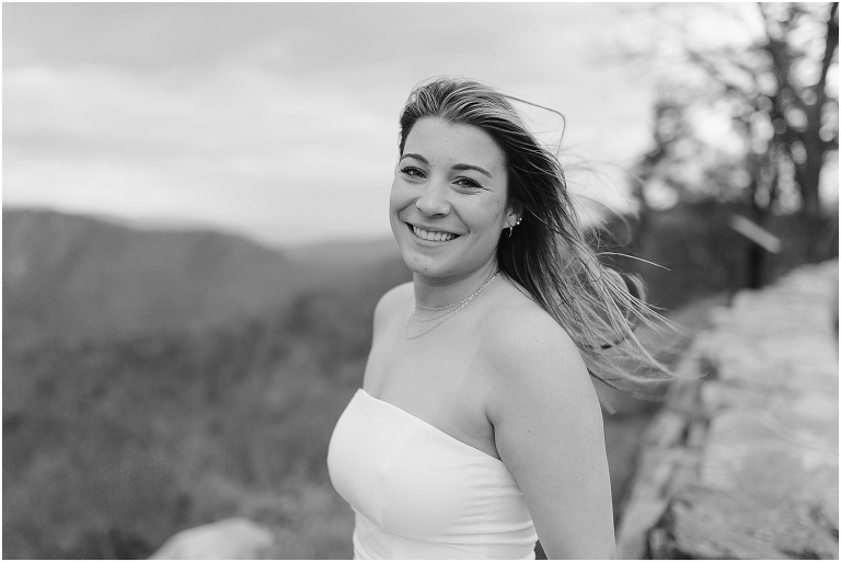 Skyline Drive sunset mountain view overlook senior graduation portraits