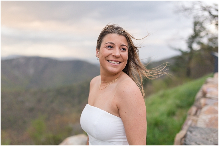 Skyline Drive sunset mountain view overlook senior graduation portraits