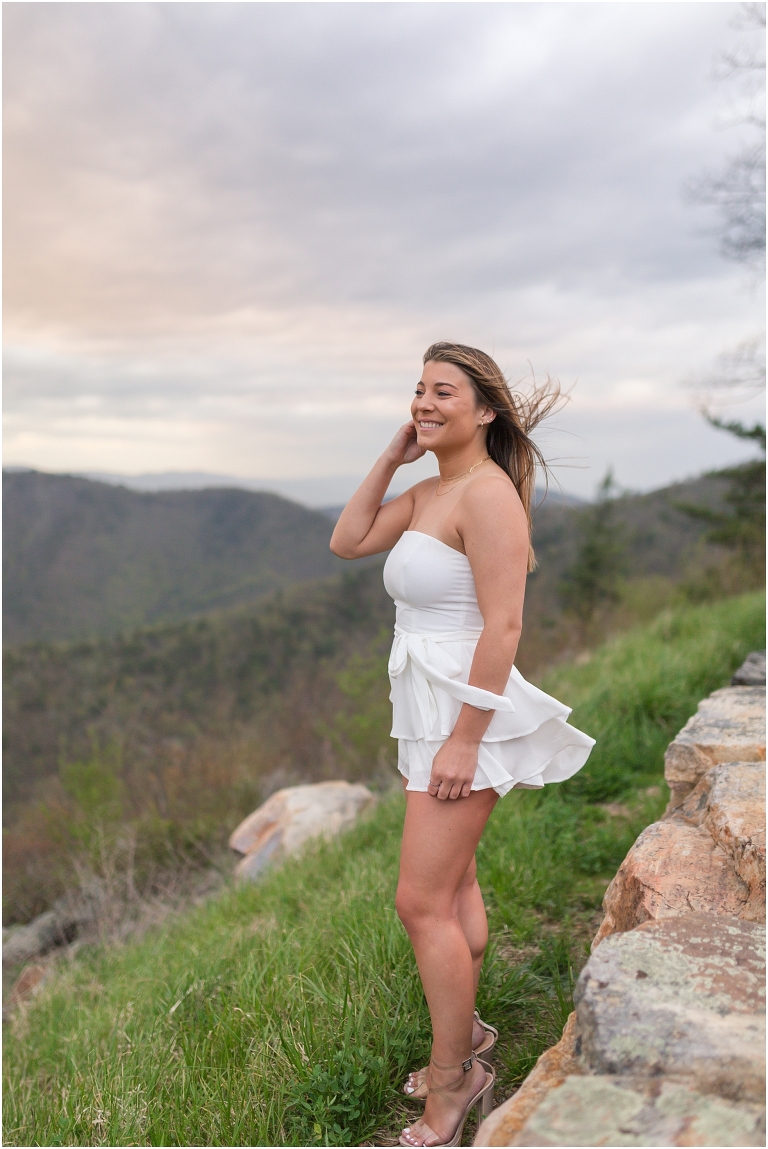 Skyline Drive sunset mountain view overlook senior graduation portraits