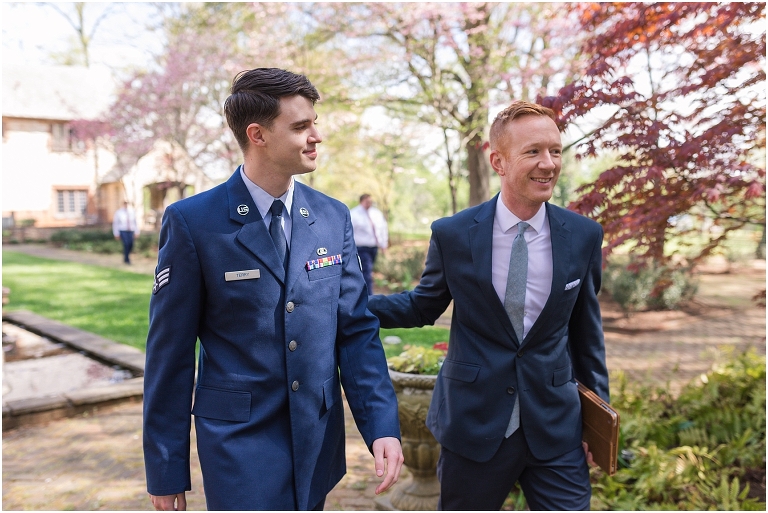 Stoneleigh Estate intimate Virginia spring wedding in the garden