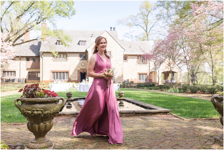 Stoneleigh Estate intimate Virginia spring wedding in the garden