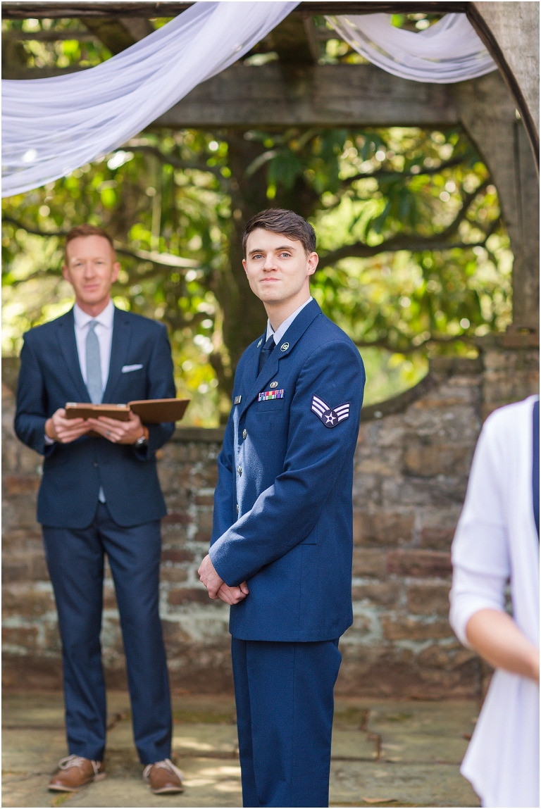 Stoneleigh Estate intimate Virginia spring wedding in the garden