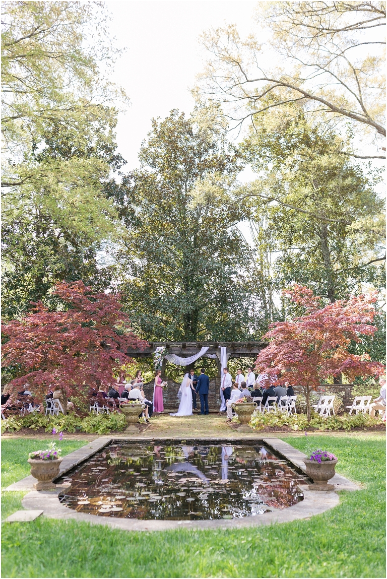 Stoneleigh Estate intimate Virginia spring wedding in the garden