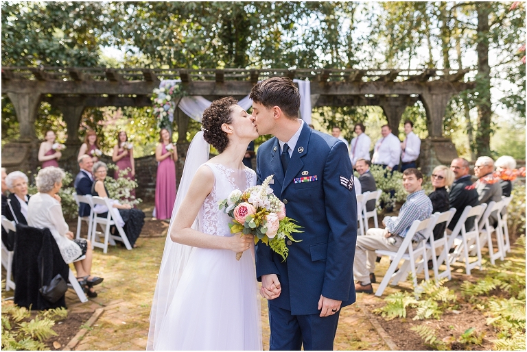 Stoneleigh Estate intimate Virginia spring wedding in the garden
