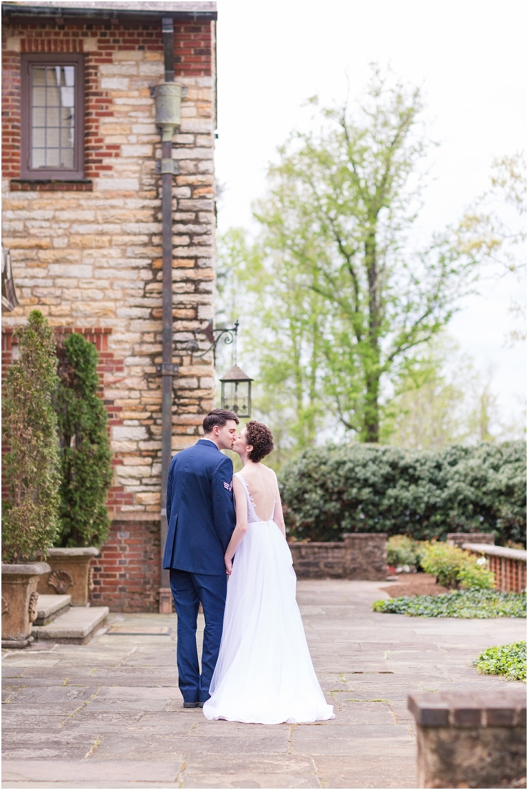Stoneleigh Estate intimate Virginia spring wedding in the garden
