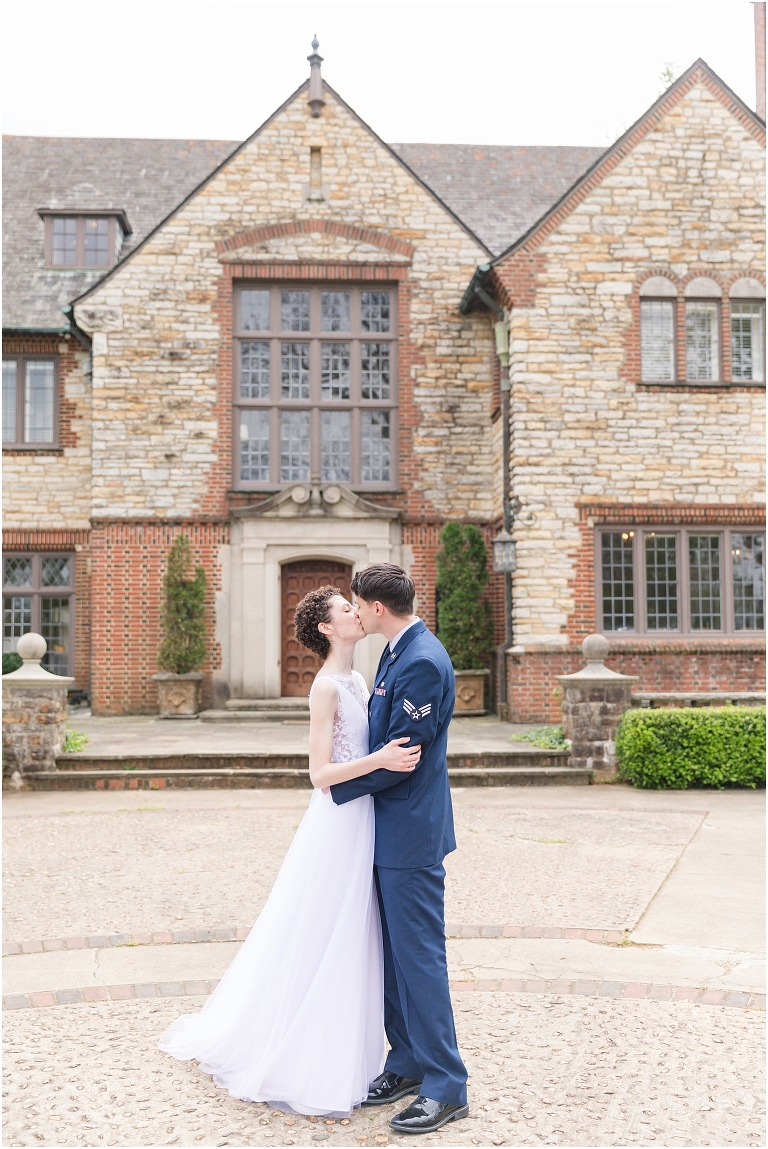 Stoneleigh Estate intimate Virginia spring wedding in the garden