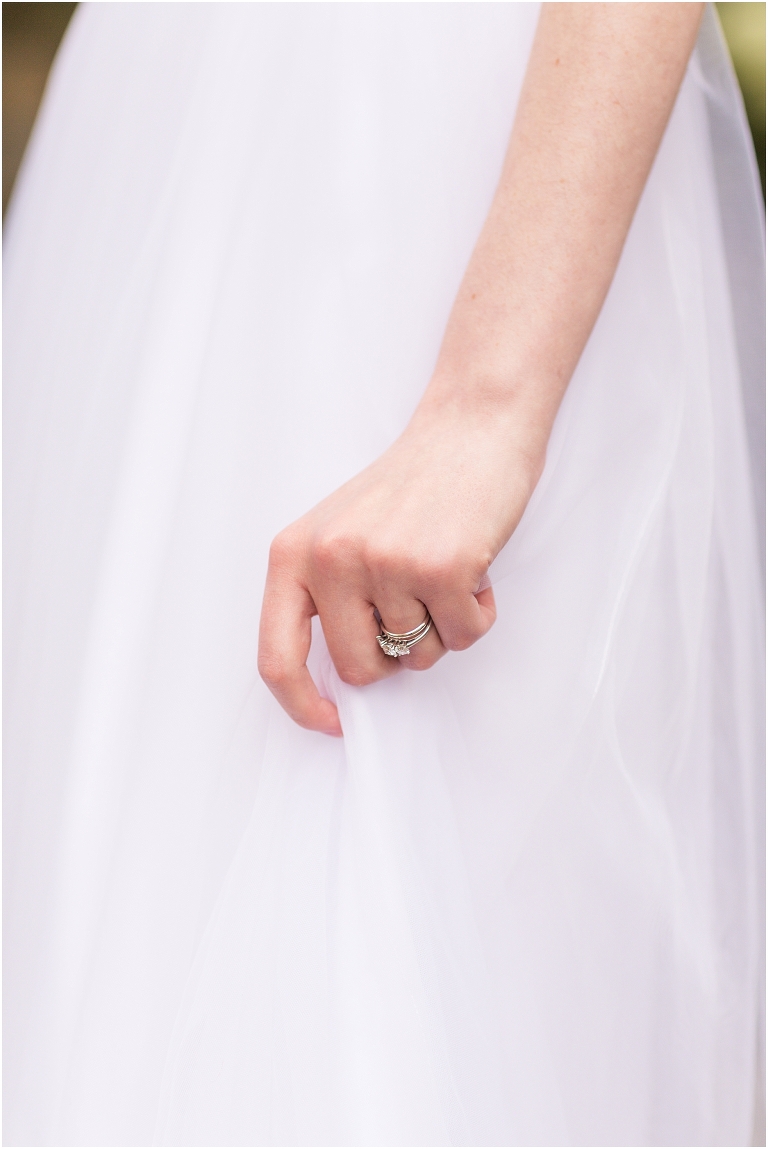 Stoneleigh Estate intimate Virginia spring wedding in the garden