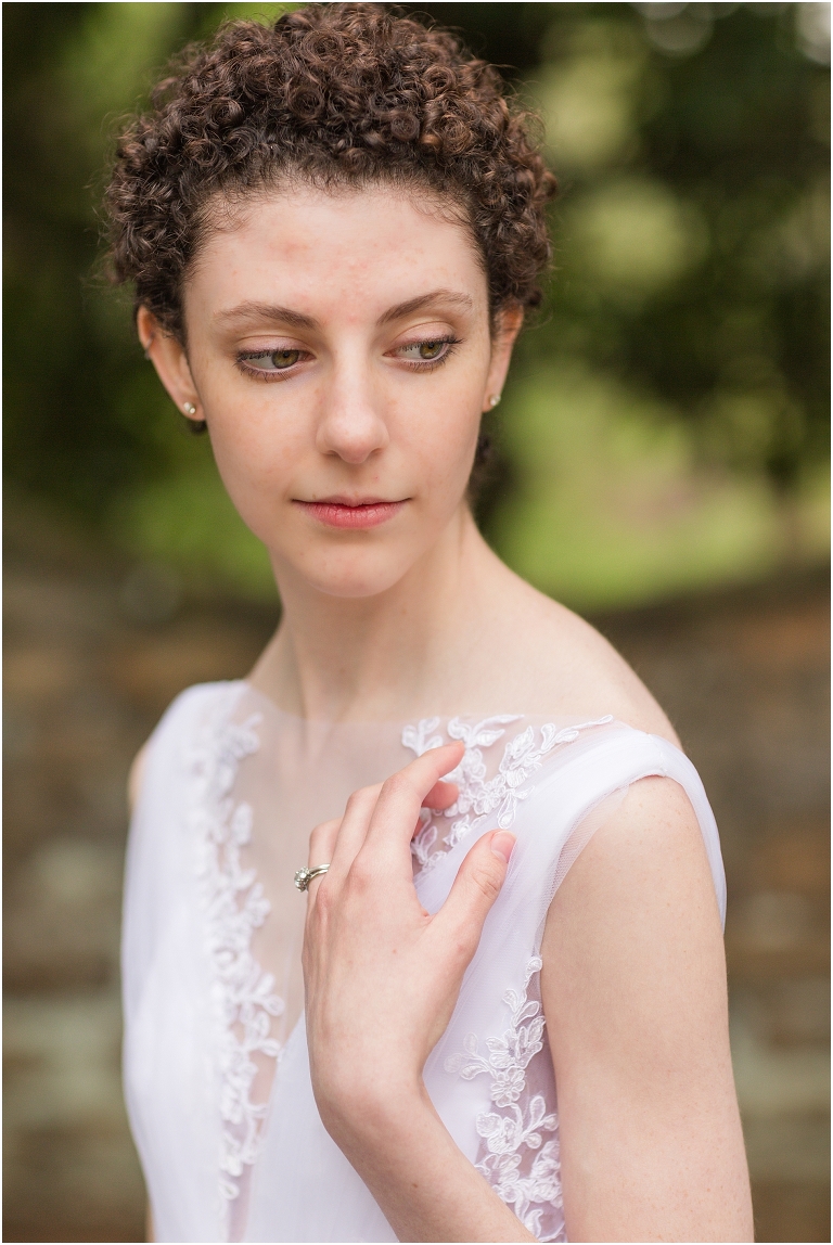 Stoneleigh Estate intimate Virginia spring wedding in the garden