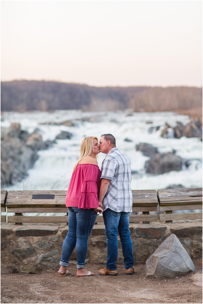 Lynn and TJ’s Great Falls Park engagement session was a beautiful hike along Northern Virginia’s best natural landmark. As the sun was setting, we made our way back to the first overlook that has the best view of the falls. By this time, almost all the tourists were gone, and we had the whole area to ourselves! Some of my favorite photos were taken here, as the sky turned pink and the water turned iridescent.