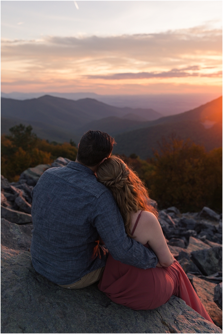 Blackrock Summit hike on Skyline Drive in Shenandoah National Park autumn fall mountain sunset engagement session with flowy maxi pink dress