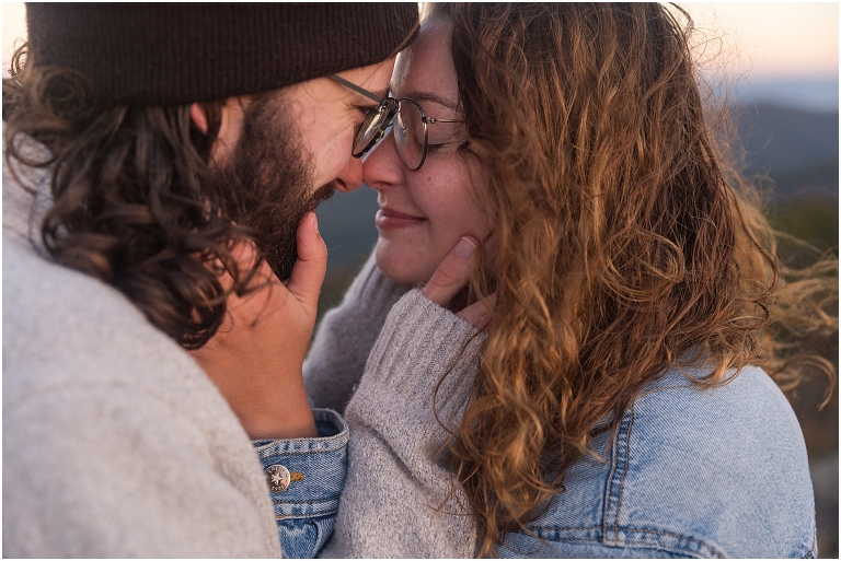 Sunrise mountaintop mountain view hike couples session on Bearfence hike on Skyline Drive in Shenandoah National Park