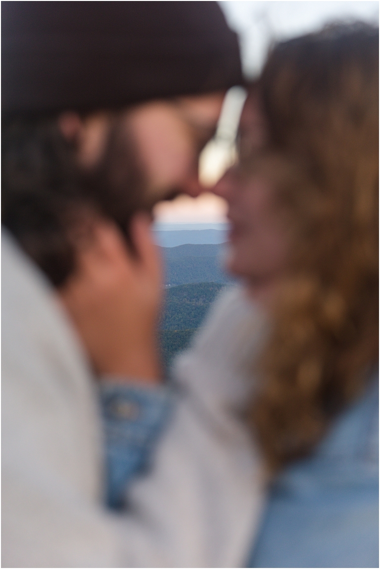 Sunrise mountaintop mountain view hike couples session on Bearfence hike on Skyline Drive in Shenandoah National Park