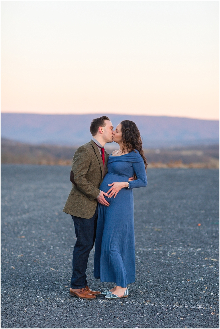 Maternity portraits at Showalter's Orchard in the Shenandoah Valley Virginia with a golden hour sunset mountain view