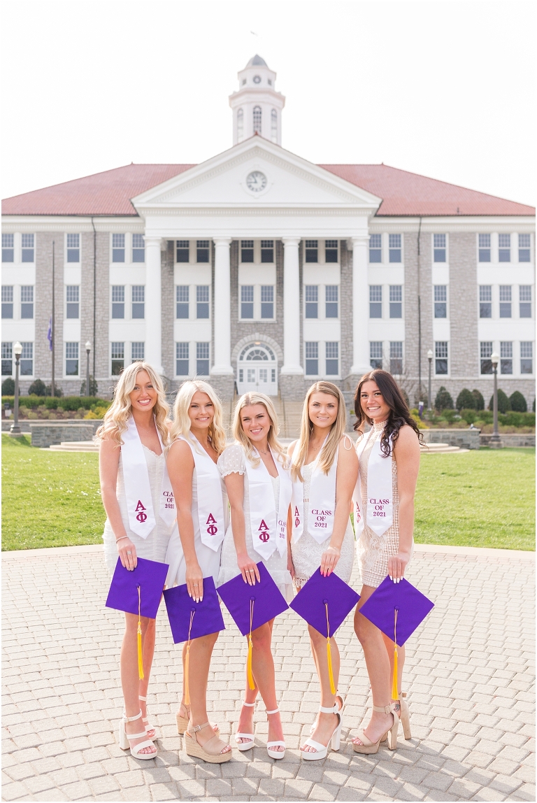 James Madison University senior graduation photos. Harrisonburg Virginia senior portrait photographer