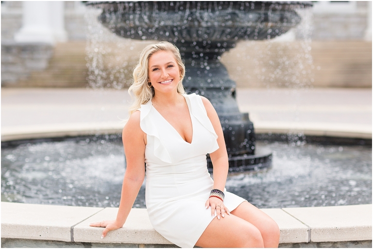 James Madison University senior graduation photos. Harrisonburg Virginia senior portrait photographer