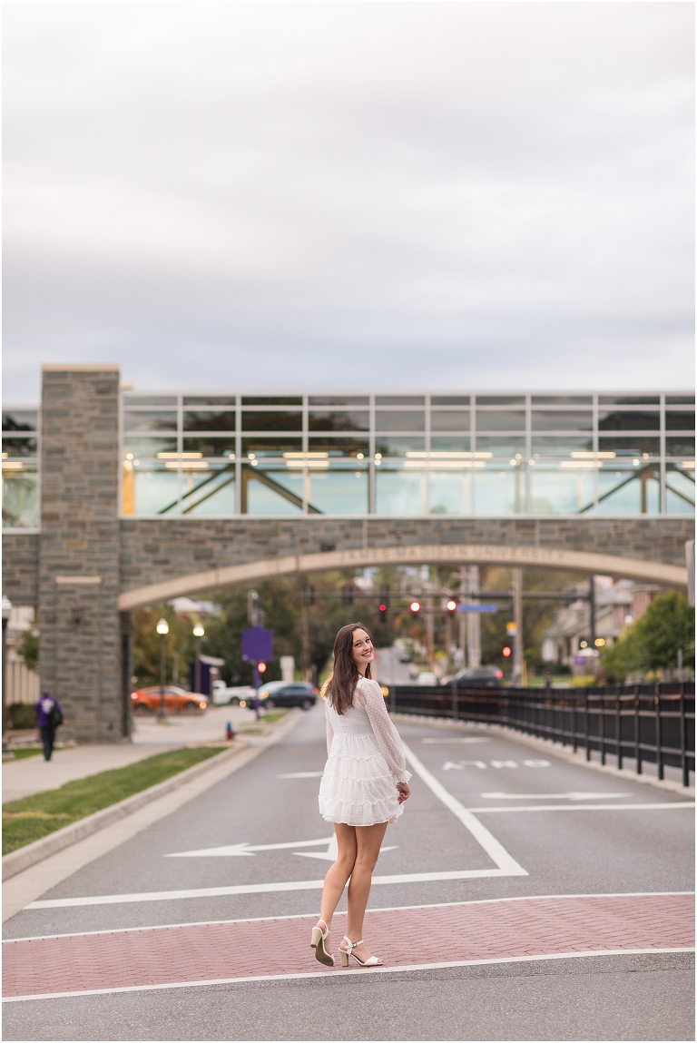 James Madison University senior graduation photos. Harrisonburg Virginia senior portrait photographer