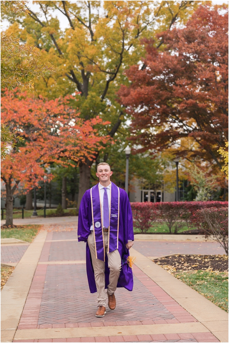 James Madison University senior graduation photos. Harrisonburg Virginia senior portrait photographer