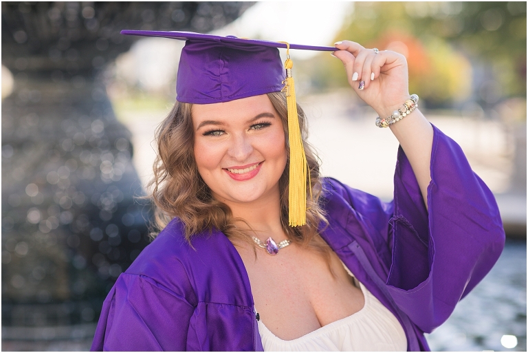 James Madison University senior graduation photos. Harrisonburg Virginia senior portrait photographer