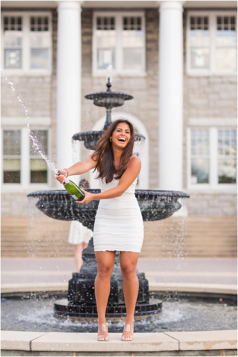 James Madison University senior graduation photos. Harrisonburg Virginia senior portrait photographer