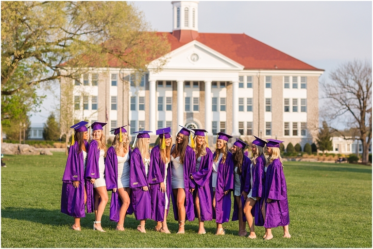 James Madison University senior graduation photos. Harrisonburg Virginia senior portrait photographer. Sorority group photos