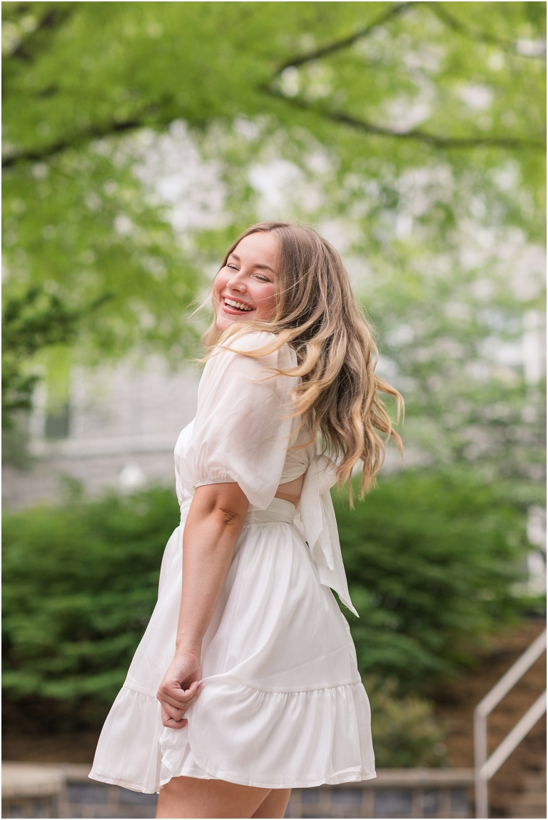 Spring College Senior Graduation Photos James Madison University